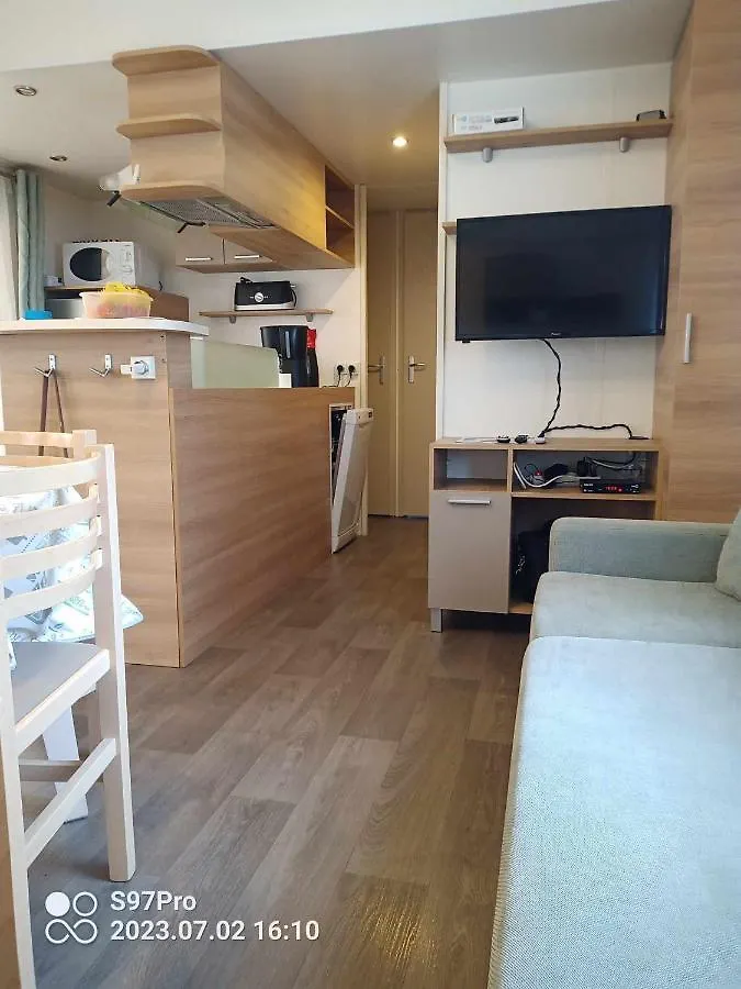 Kemp Mobil-Home 6/8 Personnes Au Domaine De Kerlann, Pont-Aven Francie