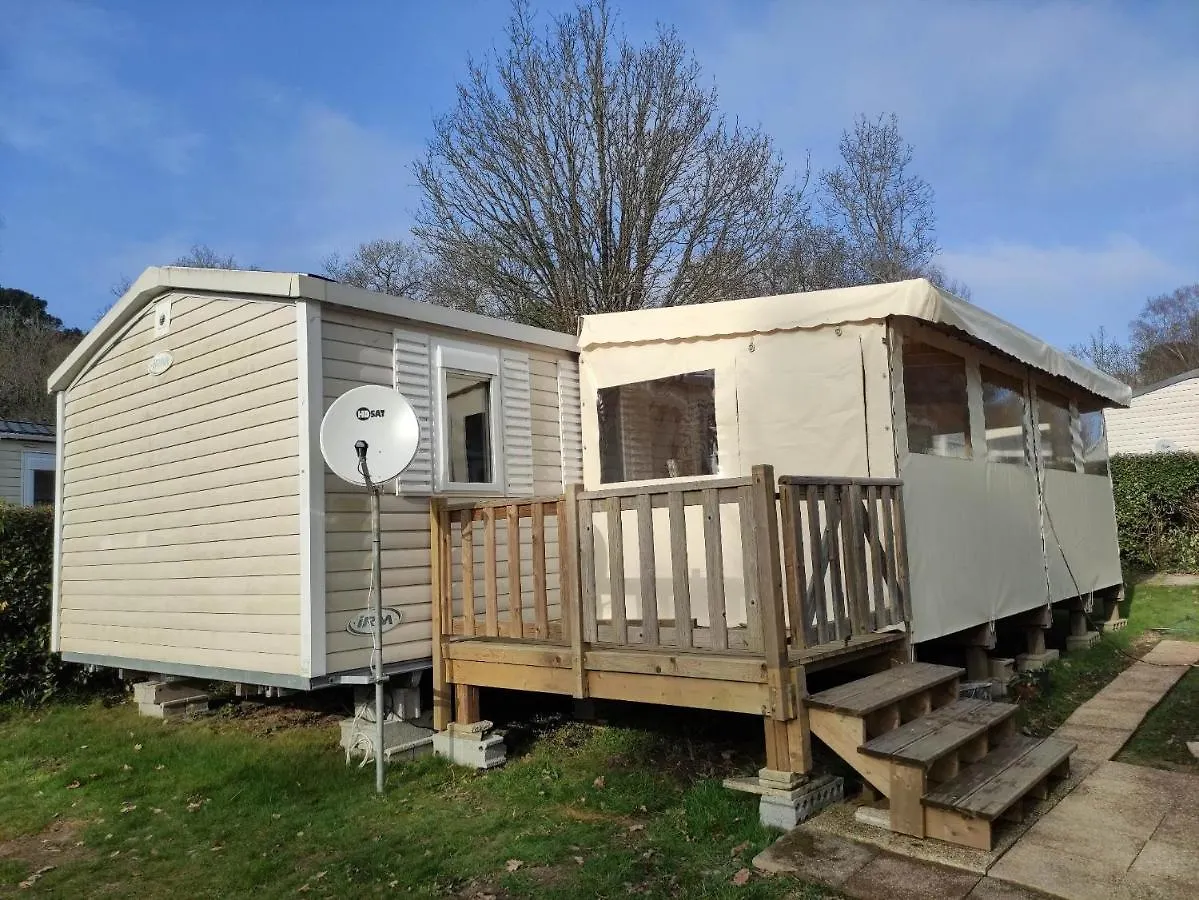 Mobil-Home 6/8 Personnes Au Domaine De Kerlann, Pont-Aven 0*,  Francie