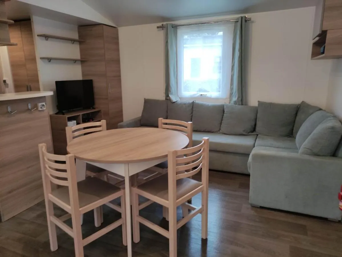 Mobil-Home 6/8 Personnes Au Domaine De Kerlann, Pont-Aven Kemp