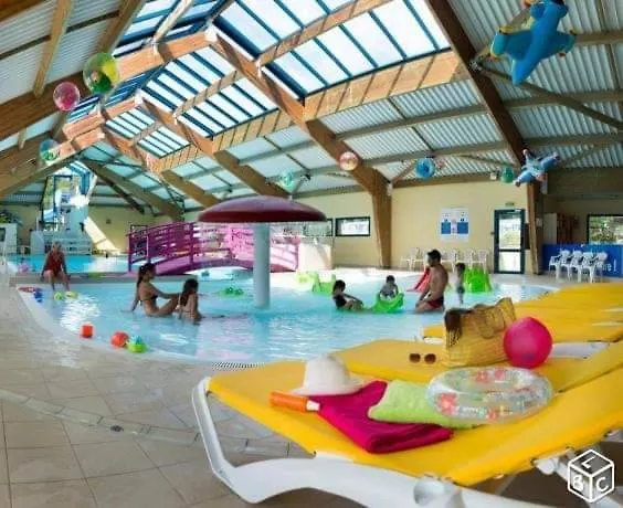 Kemp Mobil-Home 6/8 Personnes Au Domaine De Kerlann, Pont-Aven